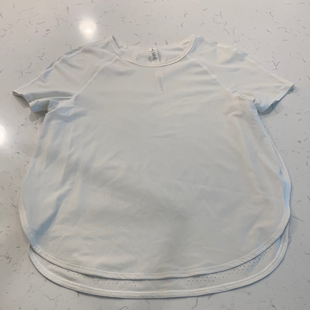 Lululemon running tee, size 2